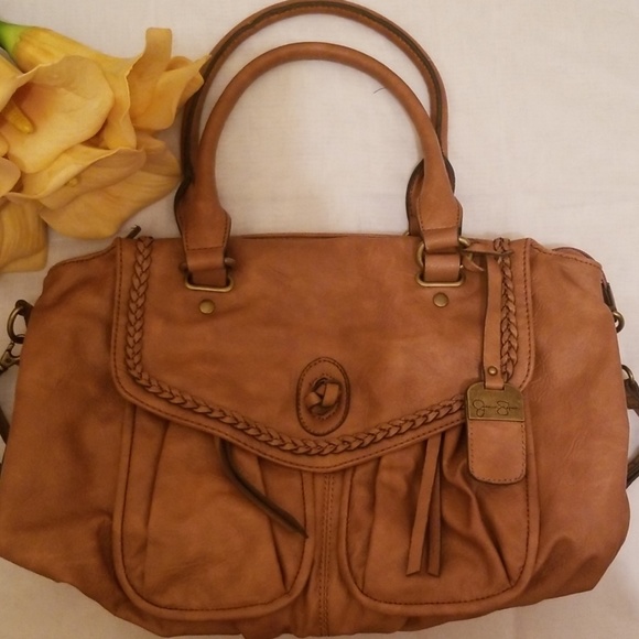 Jessica Simpson Handbags - JESSICA SIMPSON SATCHEL 🧡